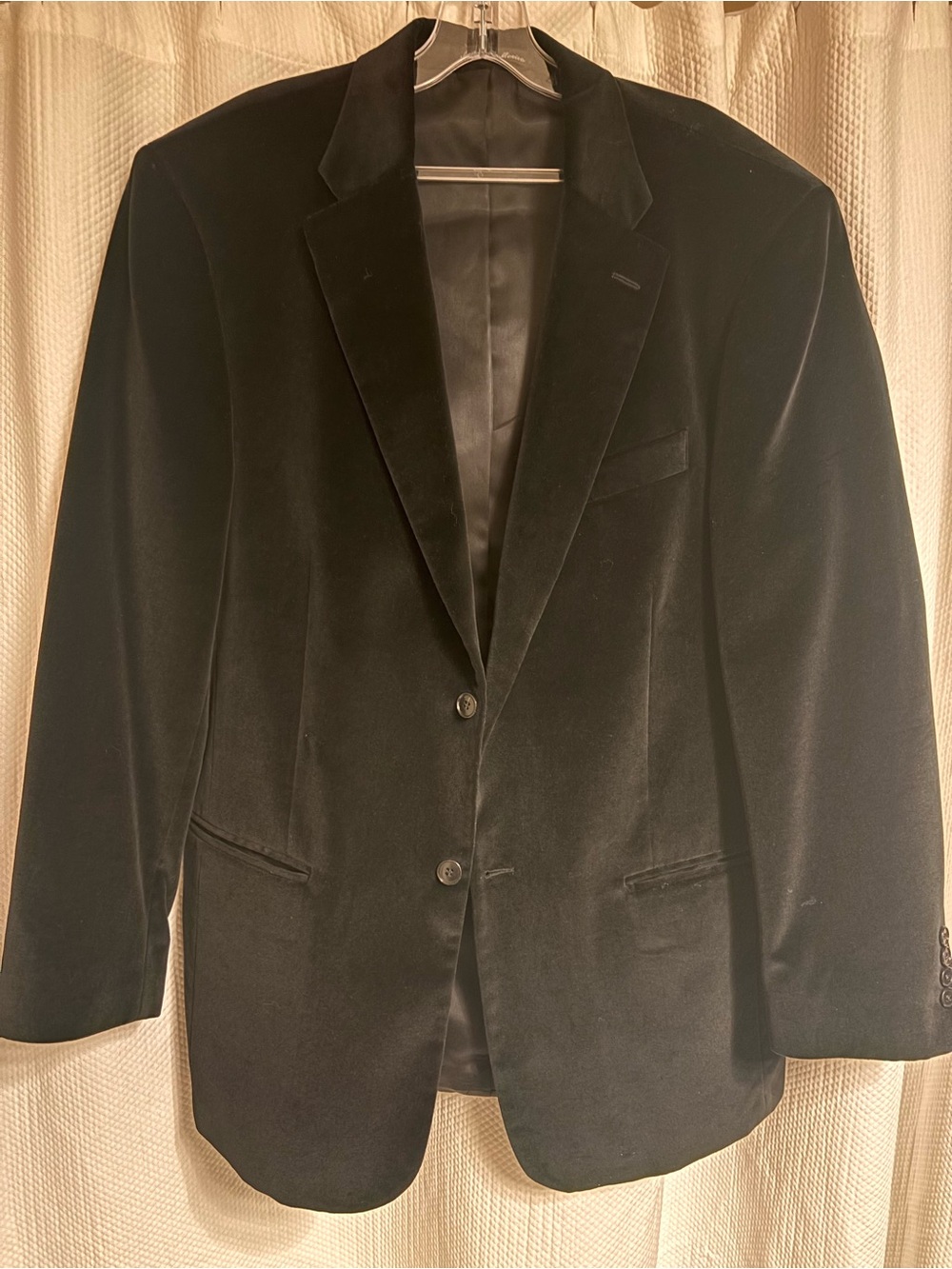 Claiborne Black Velvet Men's Blazer - Classic Two-Button